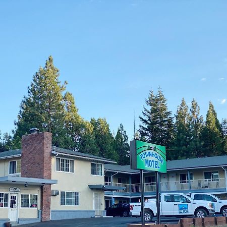Townhouse Motel Weed Luaran gambar