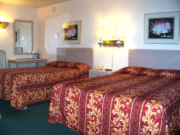 Townhouse Motel Weed Luaran gambar